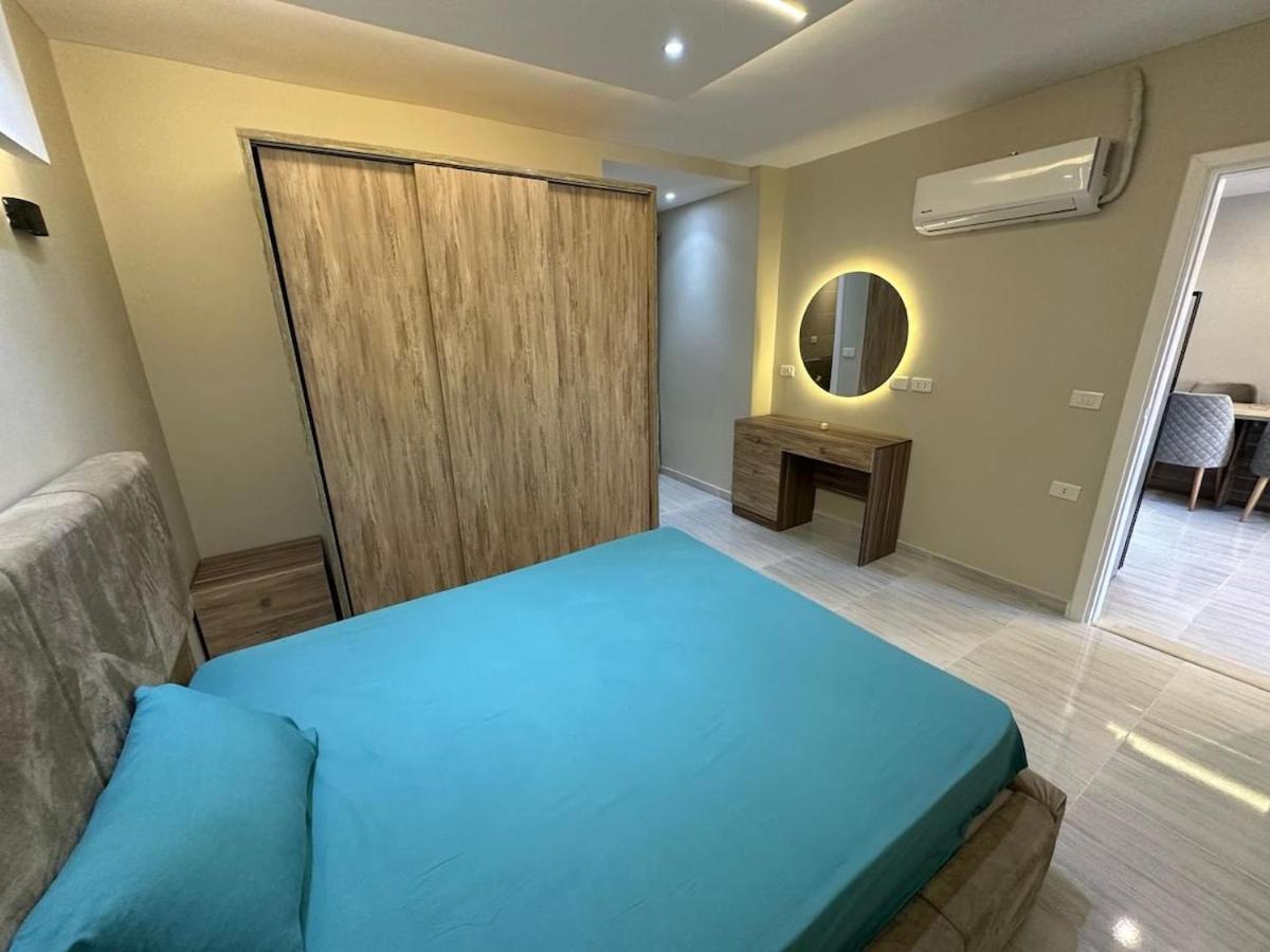 2 Bedroom In Al Hambra - Mamsha *